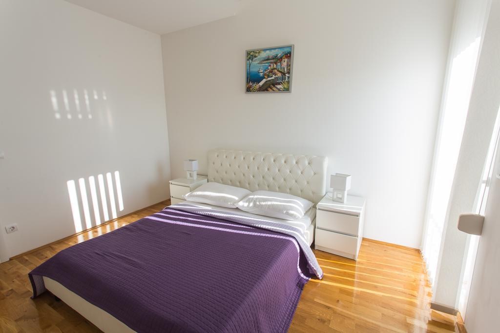 Apartments Little Paradise Trogir Rum bild